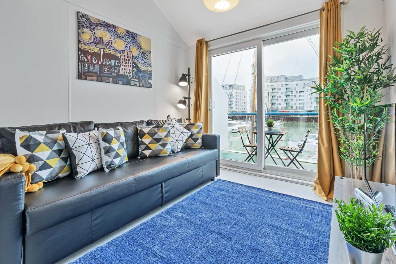On The Water With Free Parking - By My Getaways Lägenhet Brighton Exteriör bild